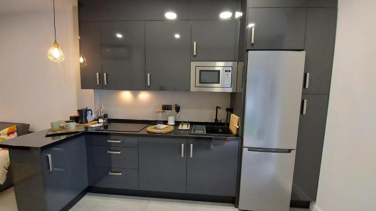 Love Rent4 Malaga City Exterior photo