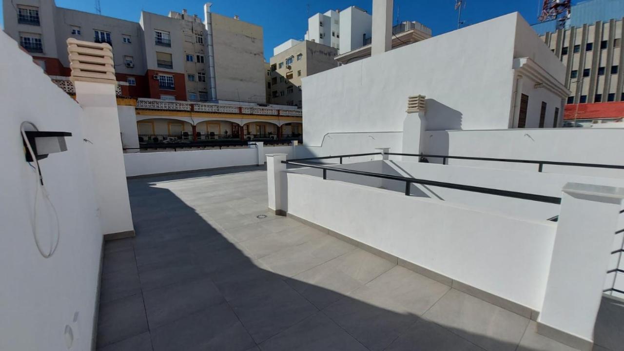 Love Rent4 Malaga City Exterior photo