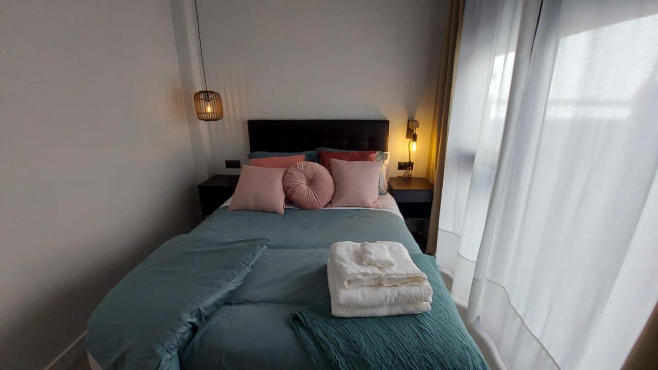 Love Rent4 Malaga City Exterior photo