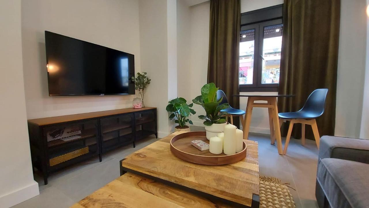 Love Rent4 Malaga City Exterior photo